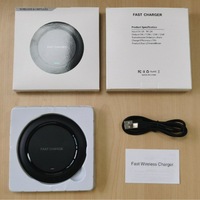 Fabricant vente en gros 15W rapide universel mini bureau chargeur sans fil transmetteur de charge à induction magnétique pour téléphones mobiles