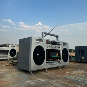 Popular Camping Site Night Market <span class=keywords><strong>Radio</strong></span> Shape Food Truck Remolque de cocina completo para helado Candy Snack Cart - Product Image 2