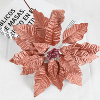 Vente en gros de fleurs de poinsettia à paillettes artificielles, ornement d'arbre de Noël élégant et décoration intérieure Décoration de Noël festive