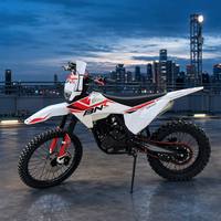 Moto tout-terrain à essence 300cc 2026 BNK K01 CB300F Enduro haute vitesse Moto de course hors route