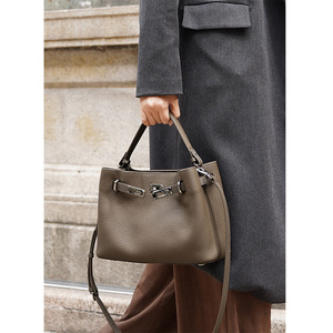 Nuova <span class=keywords><strong>Borsa</strong></span> a Mano in Vera <span class=keywords><strong>Pelle</strong></span> di Vacchetta di Prima Qualità, <span class=keywords><strong>Borsa</strong></span> a <span class=keywords><strong>Tracolla</strong></span> di Lusso per Donne, Elegante <span class=keywords><strong>Borsa</strong></span> Messenger per il Pendolarismo - Product Image 6