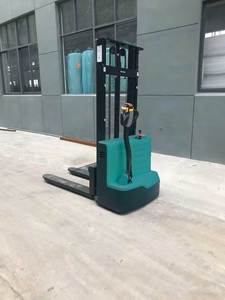 Chariot élévateur électrique WELIFTRICH 1,5 tonne, hauteur de levage 3000 mm, batterie au plomb-acide 24V/85AH ES-15WS - Product Image 3
