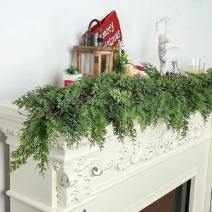 Guirlande de Noël artificielle en pin 1,8 m, verte, en PVC, simulation décorative pour la décoration de la maison pendant les fêtes - Product Image 4