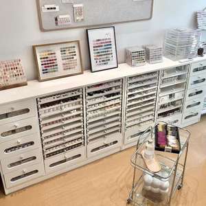 Mueble de Exhibición para Esmaltes de Uñas, Suministro Directo de Fábrica Baian, Mueble de Almacenamiento de Madera Resistente para Salón de Belleza - Product Image 3