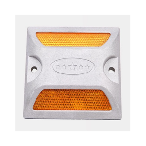 Dissuasori Stradali Quadrati in Alluminio Pressofuso Riempiti di Sabbia, Antiruggine, Riflettenti, con Logo in Rilievo, Anti-pressione, a Doppia Faccia, Produzione di Fabbrica - Product Image 6
