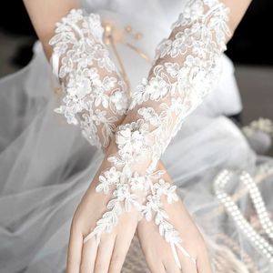 <span class=keywords><strong>Gants</strong></span> de mariée avec perles florales blanches pour studio photo, à lacets, à doigts ouverts, protection solaire pour la photographie de voyage - Product Image 4