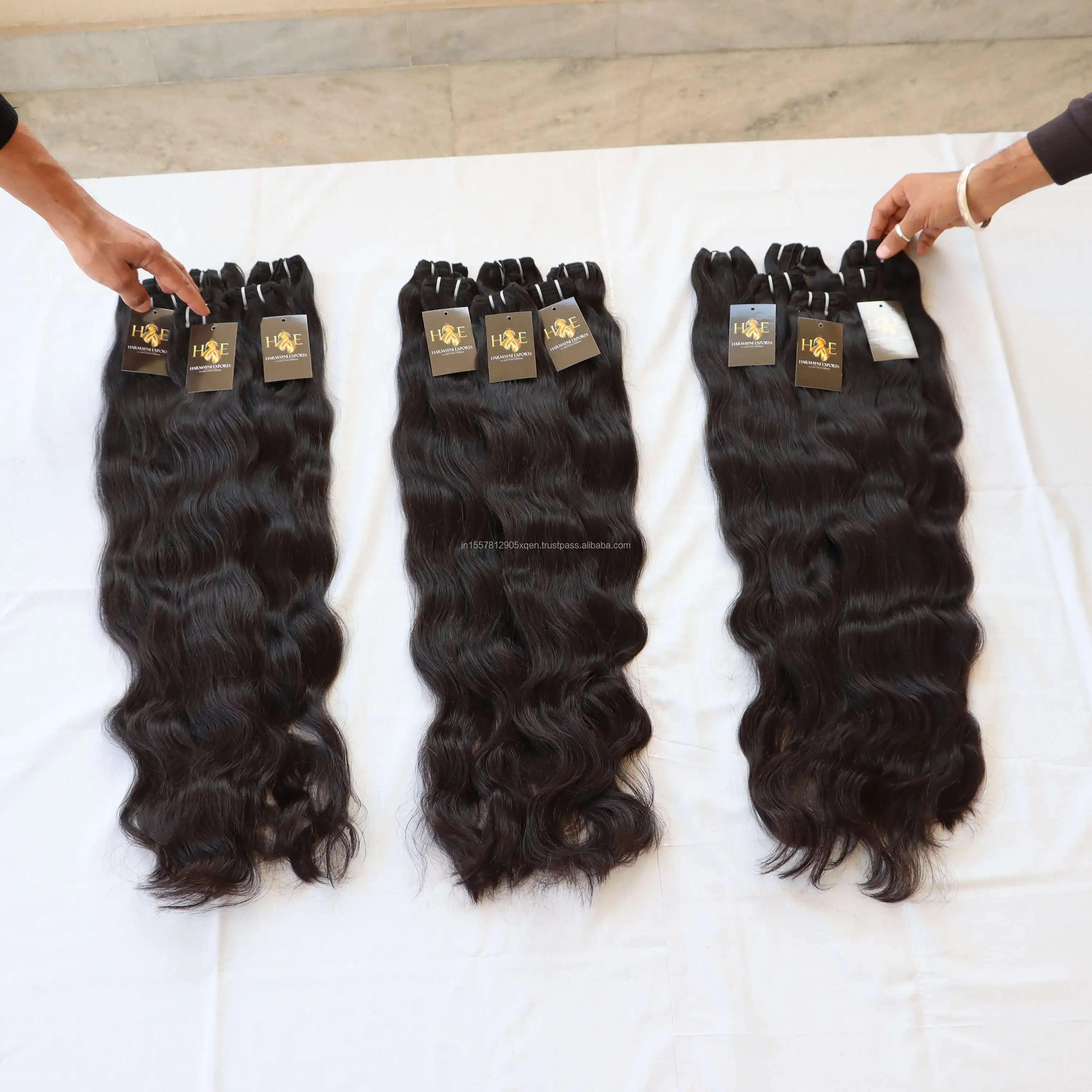 Unprocessed Natural Black Temple Raw Virgin Indian Curly Silky straight Hair Weave Raw Virgin Cuticle Aligned Indian Human Hair