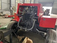 Presse à balles carrées pour tracteur agricole, équipement agricole, équipement de pressage de foin et d'ensilage, mini-presse à balles carrées compacte pour herbe