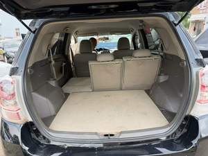 Toyota Avensis, Extérieur Noir, Intérieur Beige, Version Économique en Carburant - Product Image 5