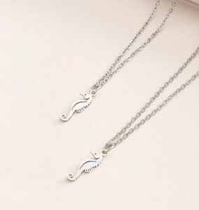 <span class=keywords><strong>Collar</strong></span> de caballito de mar Joyería de mar <span class=keywords><strong>Collar</strong></span> De Moda <span class=keywords><strong>Collar</strong></span> de anime Joyería sin deslustre 18K Chapado en oro Hipoalergénico - Product Image 4