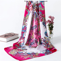 Selendang Satin Persegi dengan Pemandangan Botani Multi-Warna