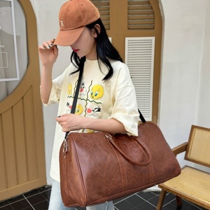 Bolsa de Deporte de Lujo Reforzada para Fin de Semana, Bolsa de Viaje Deportiva con Forro de Poliéster, Portátil, Esencial para Viajes, Fácil de Llevar, Personalizable para Hombres y Mujeres - Product Image 2