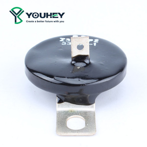 Protector Contra Sobretensiones Varistor Z320LP2 33/02-1 para una Protección Eficiente de Grupos Electrógenos Diésel - Product Image 3