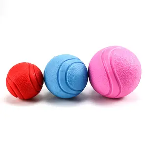 Низкий минимальный заказ, быстрая доставка, цветная твердая игрушка из термопластичной резины, плавающий прочный жевательный мяч для собак, неразрушаемый резиновый мяч для домашних животных