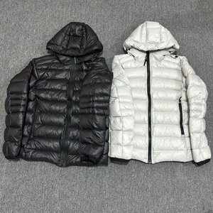 Veste d'hiver ultra-légère et compressible avec bretelles, manteau chaud décontracté, doudoune en duvet d'oie pour homme de haute qualité - Product Image 1