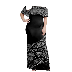 Elegante <span class=keywords><strong>Abito</strong></span> Lungo da Sera Formale <span class=keywords><strong>Nero</strong></span> <span class=keywords><strong>con</strong></span> Stampa Tribale Polinesiana, Spalle Scoperte e Volant, Aderente per Donna - Product Image 1