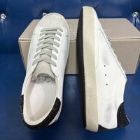 Chaussure originale de marque au design rétro, tendance printemps, en daim gris foncé respirant, semelle extérieure légère en PU, durable