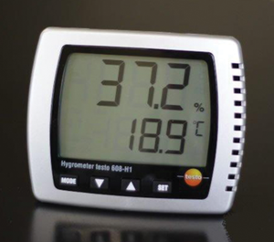 Testo 608-H2 <b>Desktop</b> Thermo-Hygrometer, High Accuracy 2% RH, LED Alarm on Threshold Exceedance Dew Point Calculation & Display - Product Image 5