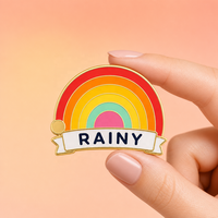 Vente en gros d'épingles colorées gay pride personnalisées en forme d'arc-en-ciel lesbienne LGBT groupe accessoire dur émail doux épingles à vêtements personnalisées