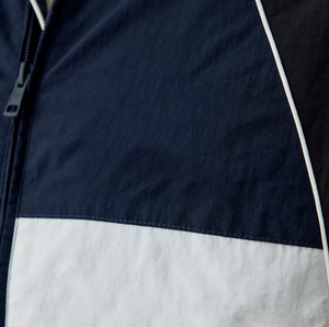 <span class=keywords><strong>Giacca</strong></span> a Vento Sportiva da Uomo con Blocchi di Colore e Bordi a Contrasto, Zip Intera, Collo Alto, Maniche Raglan, Oversize, Stile Retrò, in Poliammide Tinta, Windbreaker ODM - Product Image 3