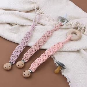 Chupete de ganchillo de punto de tejido suave de algodón hecho <span class=keywords><strong>a</strong></span> mano para bebé, juguete mordedor con Clip para recién nacido - Product Image 6