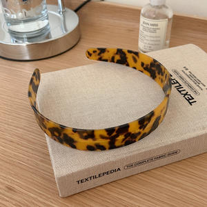 Serre-tête coréen vintage en acétate léopard écaille de tortue, élégant accessoire pour cheveux femme et fille - Product Image 4