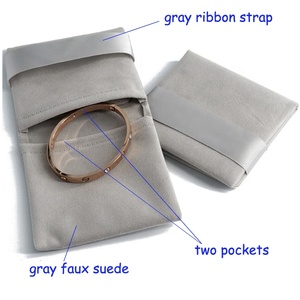Nouveauté 2026 : Pochette à bijoux personnalisée avec logo, pochette enveloppe en suède pour boucles d'oreilles avec insert rembourré - Product Image 4