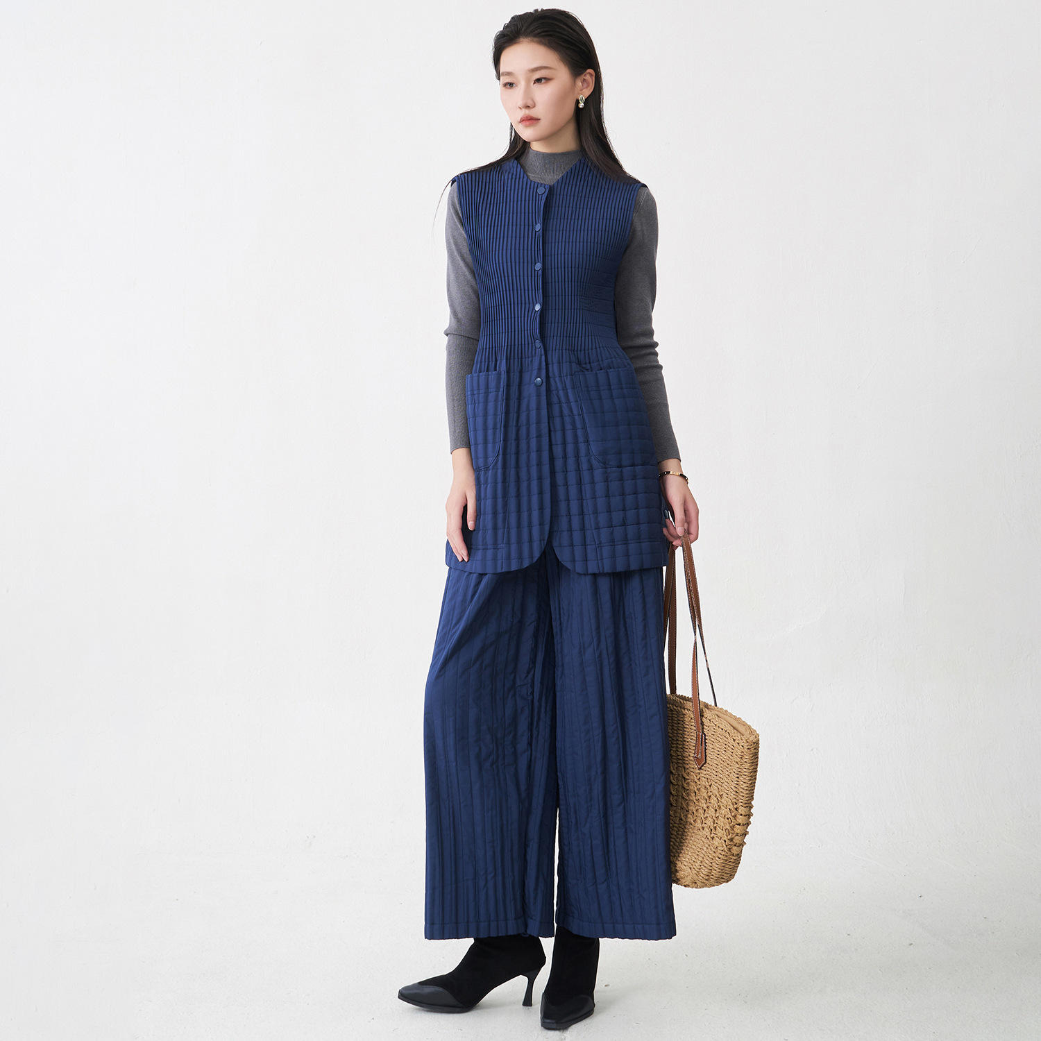 สีน้ำเงิน