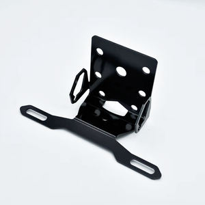 Soporte para matrícula de motocicleta con luz de matrícula para <span class=keywords><strong>Suzuki</strong></span> Gixxer - Product Image 2