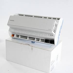 Climatix PLC POL68700STD S55396C870A100 <span class=keywords><strong>POL</strong></span> 68700STD Neuf et Original, Sans Bornes pour PLC - Product Image 2