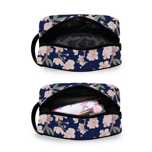 Produits Tendances 2025 Nouveautés Trousse de Toilette Maquillage Imperméable Personnalisée Sac Cosmétique pour Voyage et Activités de Plein Air - Product Image 6