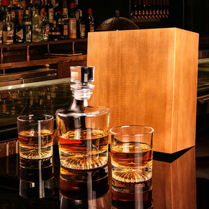 Custom 720ml Luxury <strong>Whiskey</strong> <strong>Decanter</strong> and Glass Set High Quality Wine Glass Wooden for Gin and <strong>Whiskey</strong> - Product Image 3