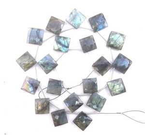 Merveilleuse Collection 1 brin naturel Labradorite pierre précieuse à facettes forme carrée Briolette perles fabrication de bijoux - Product Image 5