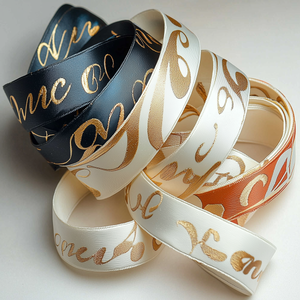 Cinta de Grosgrain de Alta Calidad con Logotipo en Relieve 3D, Diseño Personalizado para Empaque de Regalos, con Impresión de Logotipo de Marca - Product Image 6