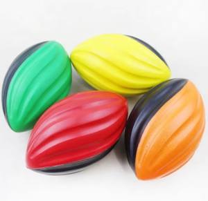 Vente en gros Balles de football en mousse souple à prise facile Balles <span class=keywords><strong>anti</strong></span>-<span class=keywords><strong>stress</strong></span> Jouets Balles de football en spirale en mousse souple - Product Image 1