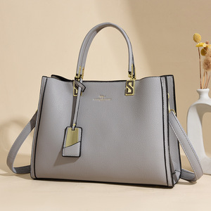 Fashion New Designer Crossbody Bags High Quality PU <b>Leather</b> Shoulder Messenger Bag Casual Totes Luxury Women Handbags and <b>Purses</b> - Product Image 1