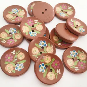 Hot-sale two holes button painted round flower row wood button large coat buckle wooden crafts fashion button