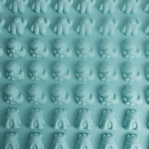 Hot-selling Cartoon Shape <b>Silicone</b> Molds for Dog Treats Biscuit Baking Pad Cake Decoration Household Cake <b>Tools</b> - Product Image 2