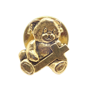 メタルクラフト工場カスタムロゴ3Dデザインブローチアニメハードラペルピンクロスファッションテーマ最小エナメルピンメーカー - Product Image 1