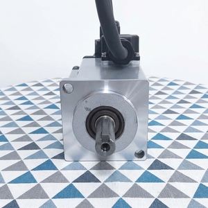 Premium Three Phase Low <b>Speed</b> <b>Square</b> Brushless Motor for Systems and Sewing Equipment V3m-180-7r5t15u0m Three-phase This M - Product Image 1