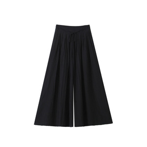 Falda Larga Plisada de Cintura Alta Happy Plus, Negra, de Nailon, Talla Grande, Holgada y Moderna para Mujer, N8902 - Product Image 2