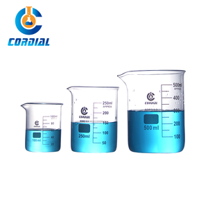 प्रयोगशाला उपयोग के लिए सौहार्दपूर्ण 5-5000 मिलीलीटर बोरोसिलिकेट 3.3 ग्लास कम फॉर्म बीकर - Product Image 2