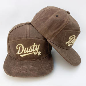 Мужские спортивные кепки - Product Image 1