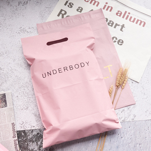 eco friendly compostable pink polymailer envelope plastic packaging poly courier shipping bag with handle for postage