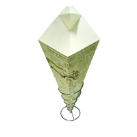 Bolsa a prueba de aceite del Tesoro verde Chips triangulares Conos de comida con bolsillo de inmersión Caja de churro Papel Kraft Conos de patatas fritas