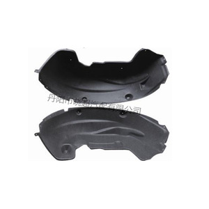 แผ่นบังโคลนหลัง Mercedes-Benz W164 รุ่น 164 884 0522 อะไหล่พลาสติกทดแทน - Product Image 1