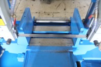 Scie à ruban industrielle GB4230 pour la découpe des métaux, double colonne horizontale automatique avec moteur et tension manuelle