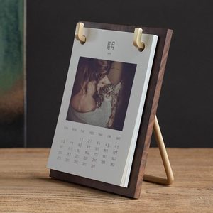 <span class=keywords><strong>Calendrier</strong></span> Taïwanais 2027 : Nouveau <span class=keywords><strong>Calendrier</strong></span> Personnalisé en Bois DIY pour Photos Créatives et Jeunesse Littéraire - Product Image 1