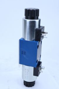Nouveau solénoïde directionnel hydraulique 4WE 4WE6 4WE10 4WE10F33/CG24N9K4 4WEH10C4X/6EG24N9ETK4/B10, taille compacte 10x10x5 mm pour - Product Image 5