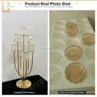 Candélabre en métal doré à 7 bras Uvenue avec abat-jour en verre cannelé, centre de table pour mariage, porte-bougie pour banquet et événements